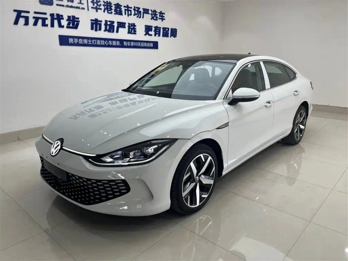 VOLKSWAGEN LAMANDO  2026