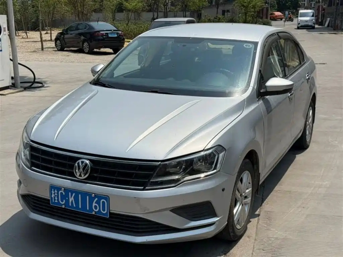 VOLKSWAGEN JETTA  2019