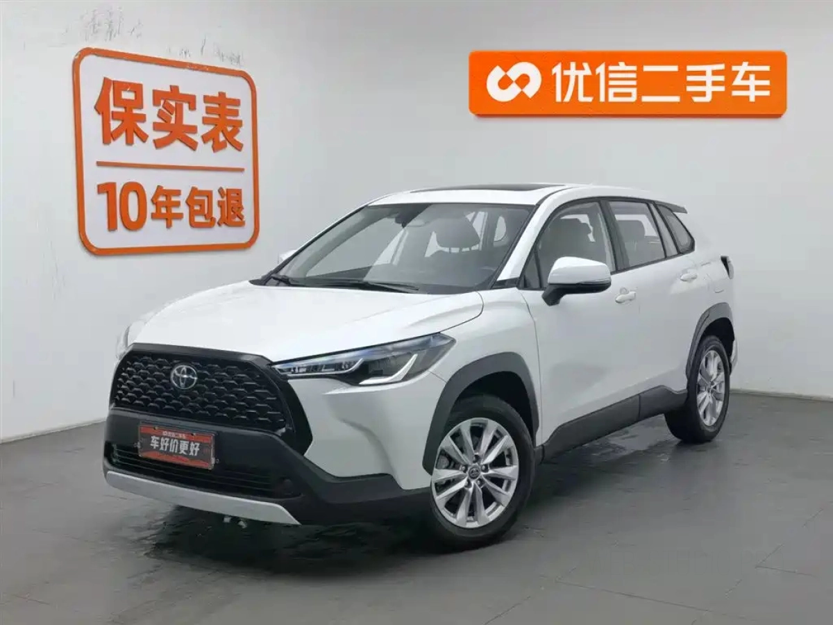 TOYOTA COROLLA CROSS  2024