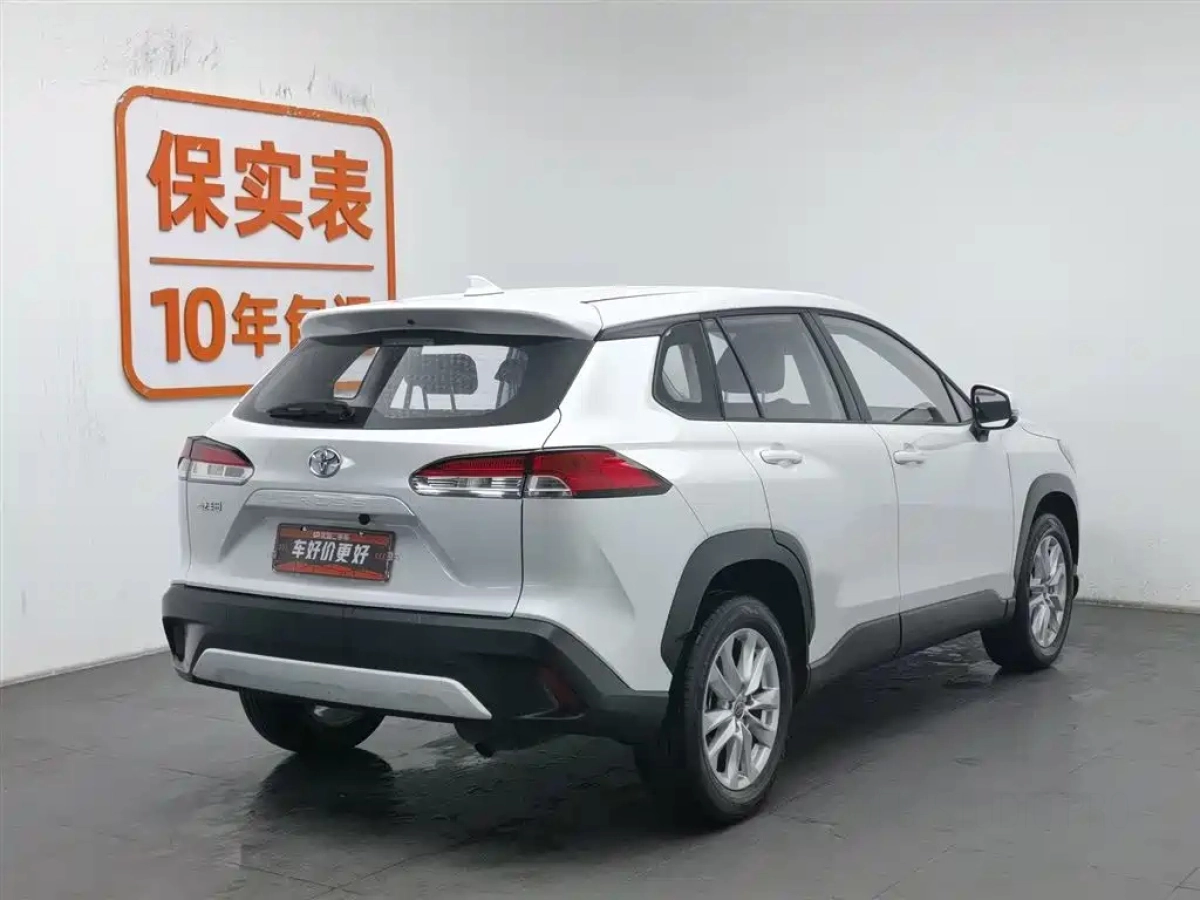 TOYOTA COROLLA CROSS