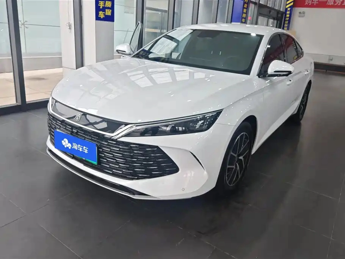 BYD QIN L  2025