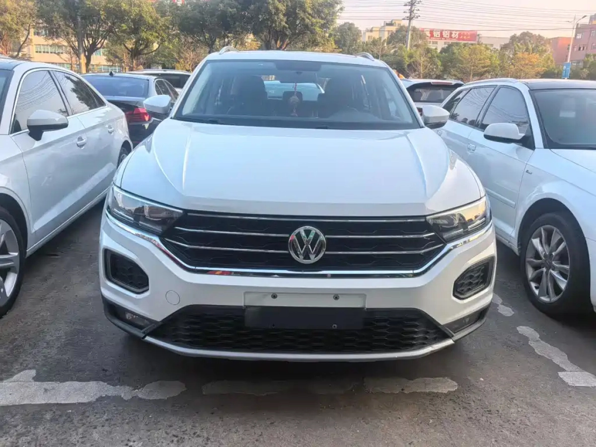 VOLKSWAGEN T-ROC  2020