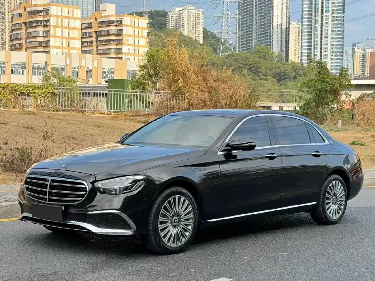 MERCEDES-BENZ E-CLASS  2022