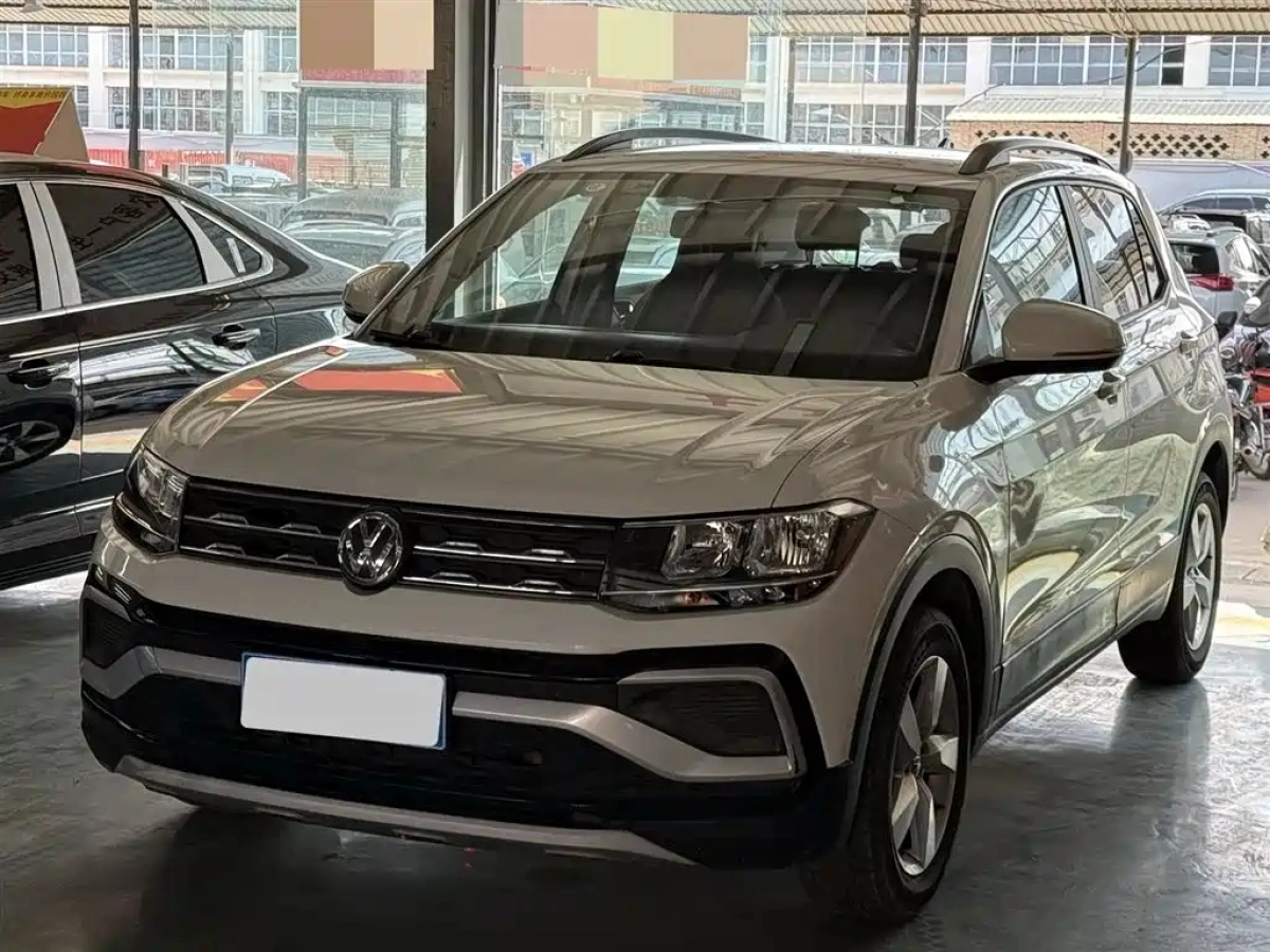 VOLKSWAGEN T-CROSS  2023