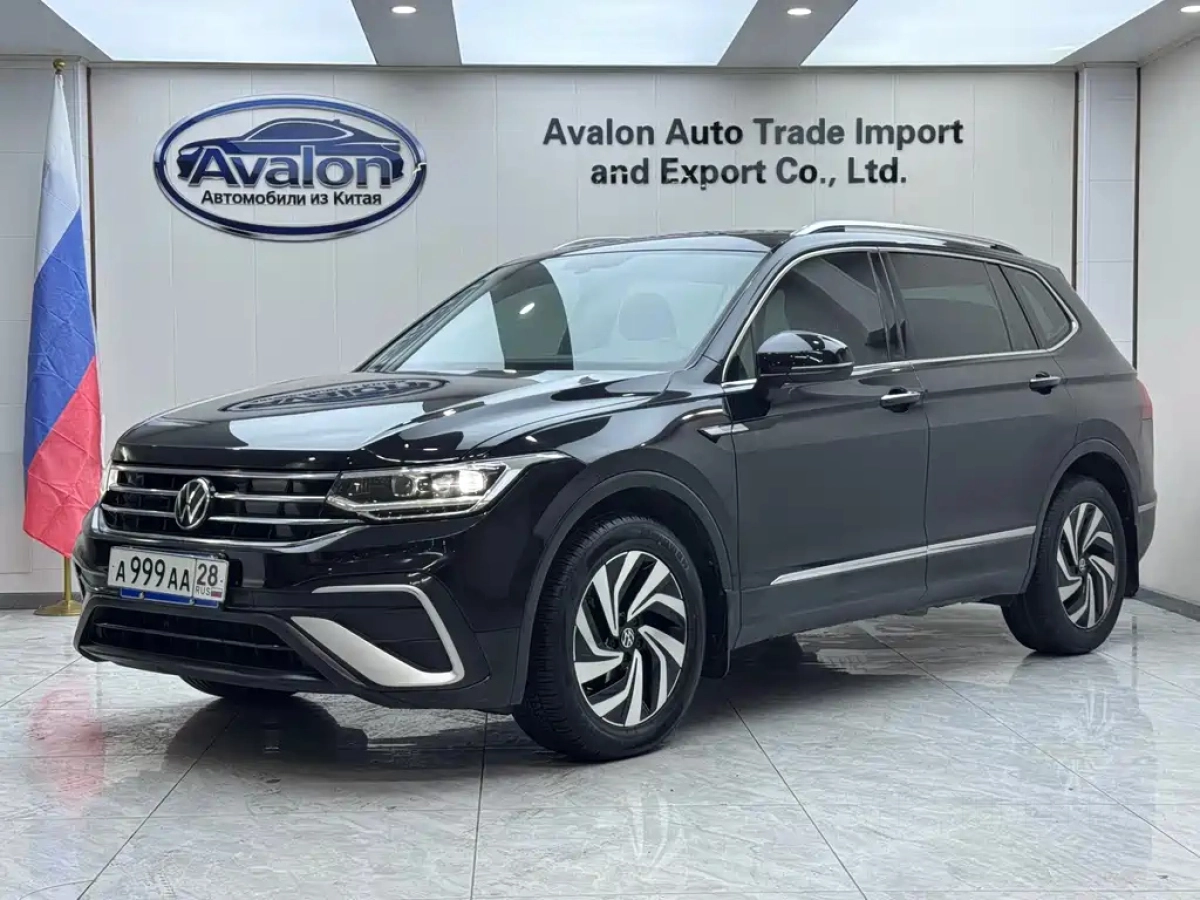 VOLKSWAGEN TIGUAN L  2022