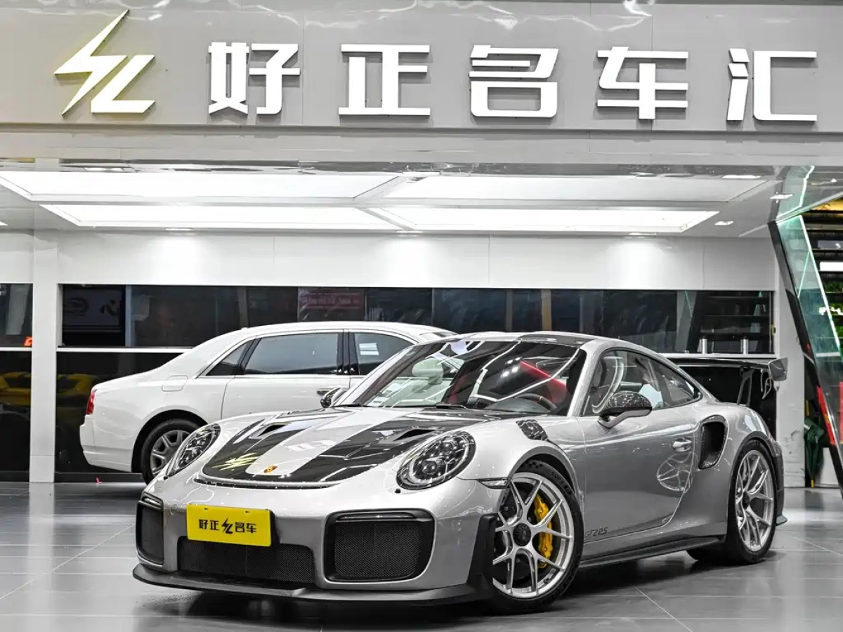 PORSCHE 911  2019