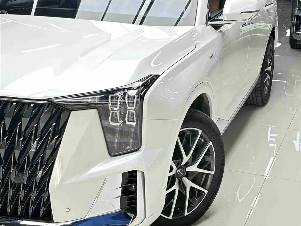 GAC TRUMPCHI TRUMPCHI ES9