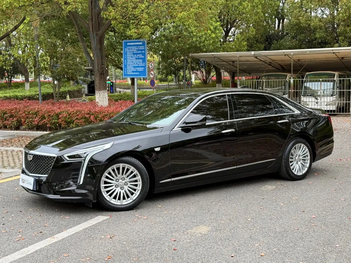 CADILLAC CT6  2021