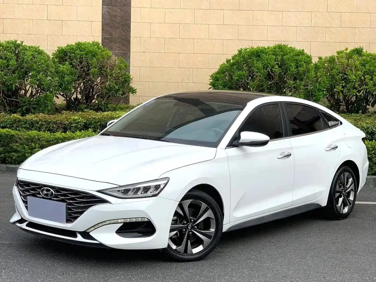 HYUNDAI LAFESTA  2019