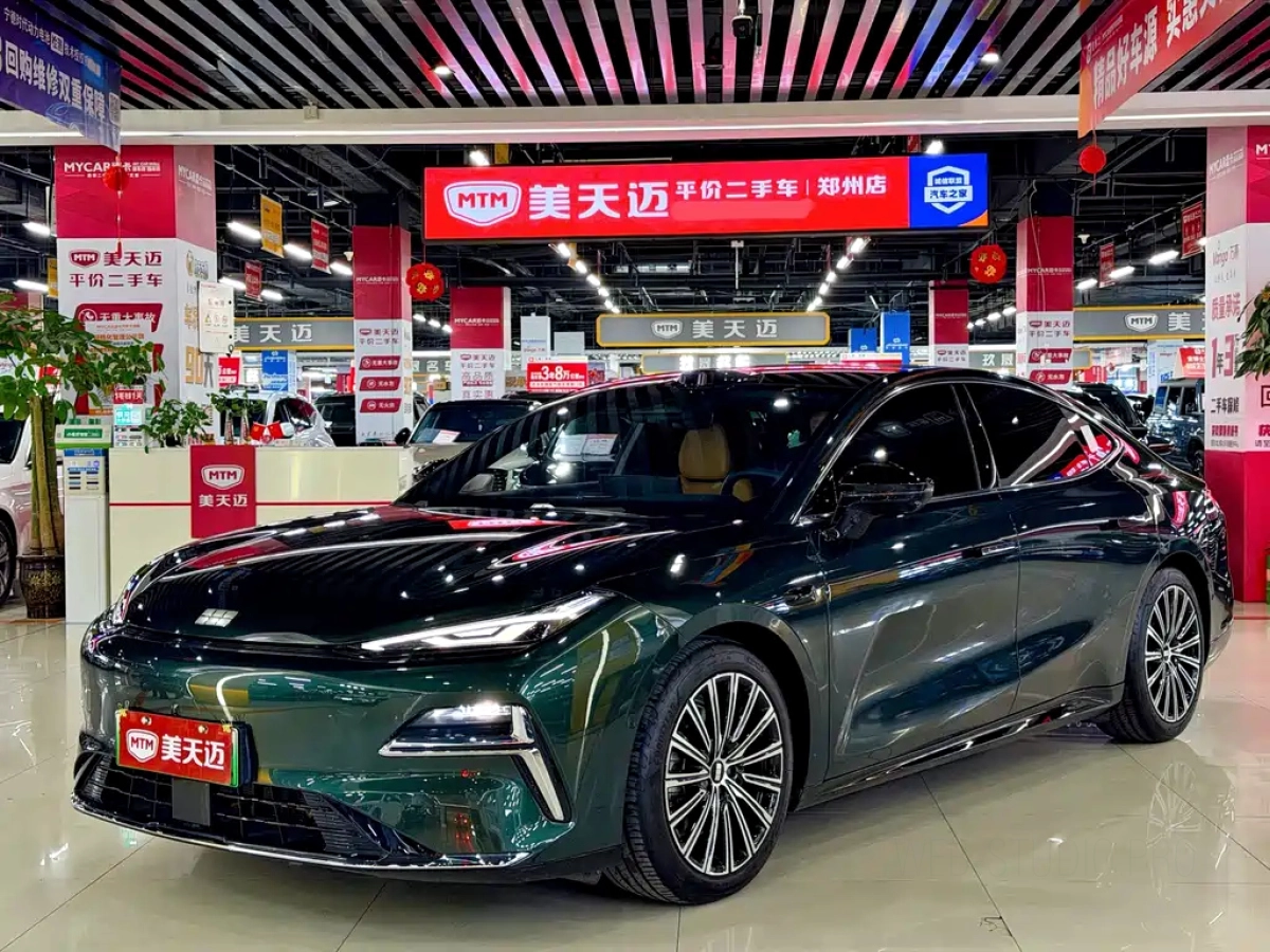 GEELY GALAXY GALAXY XINGYAO 8  2025