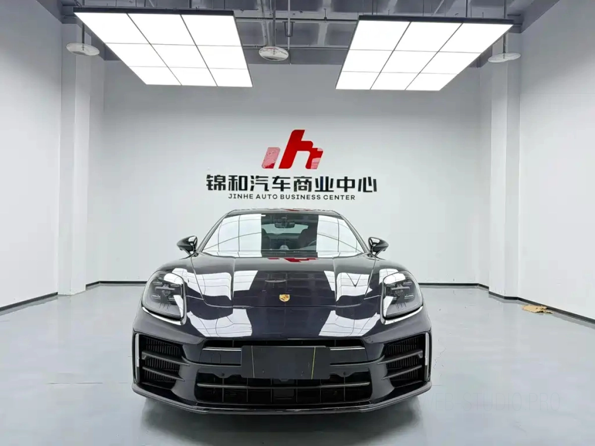 PORSCHE PANAMERA  2025