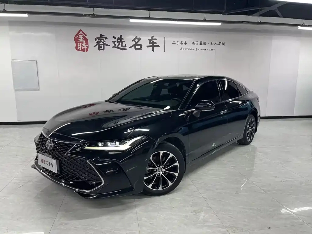 TOYOTA AVALON  2022