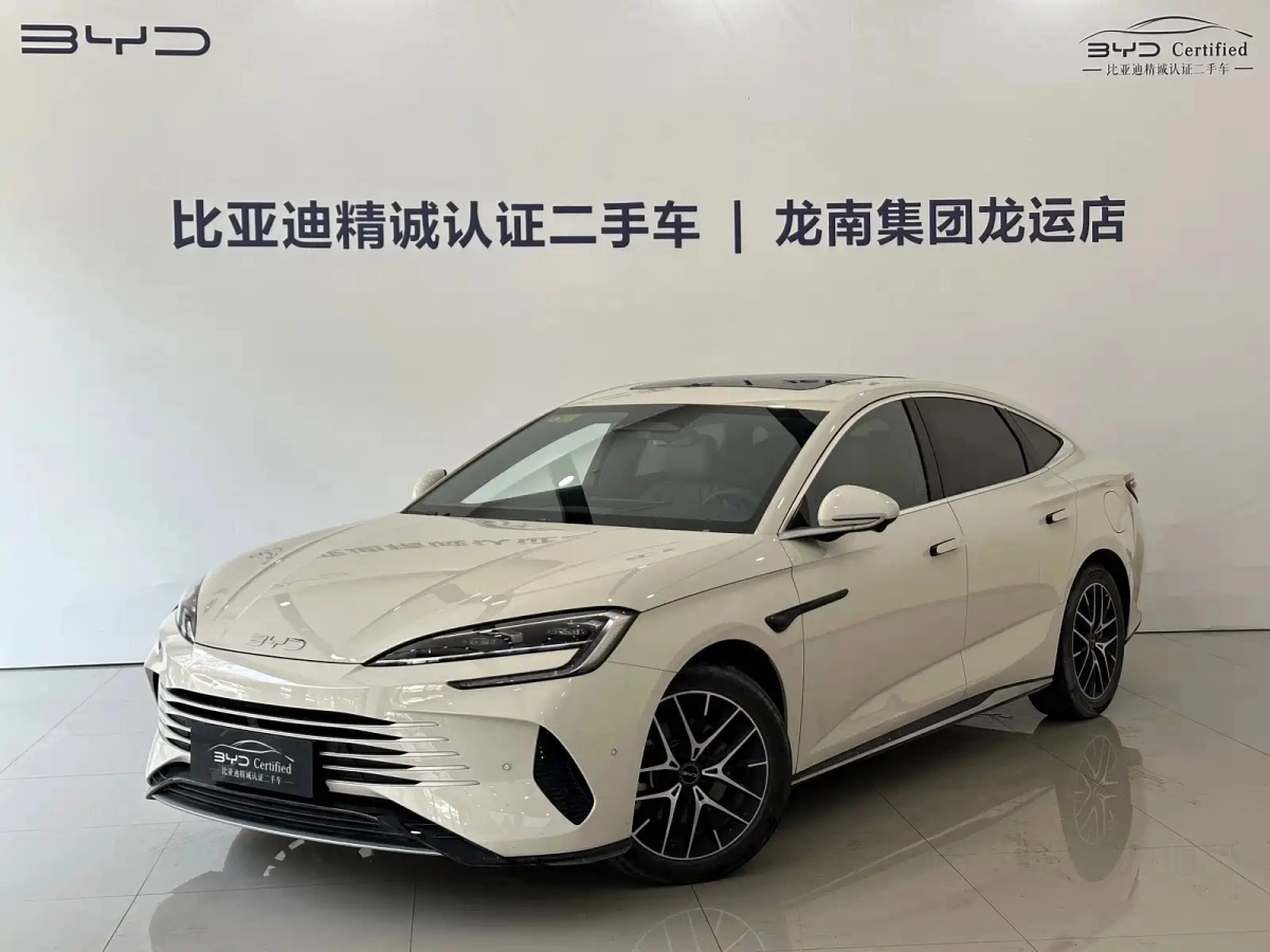 BYD SEAL 07 DM-I  2025