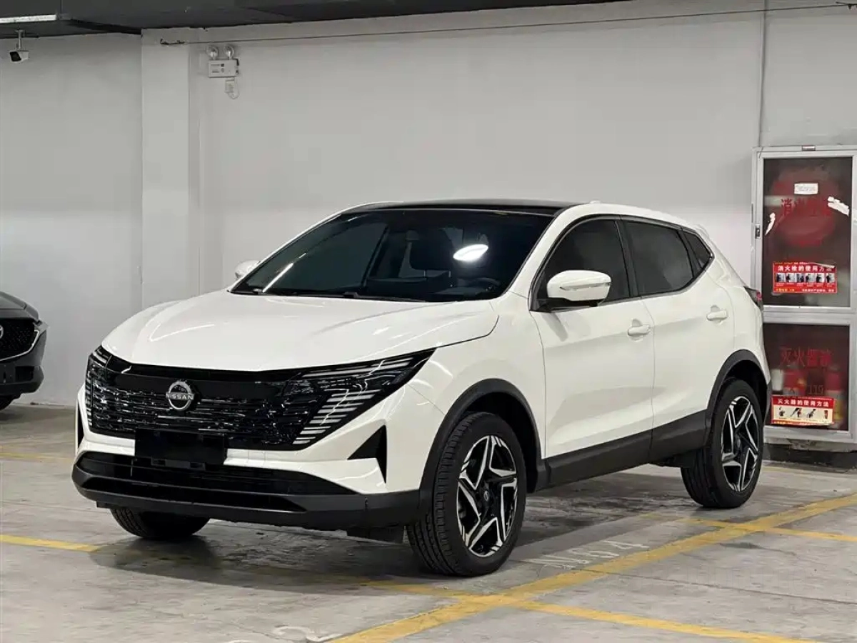 NISSAN QASHQAI  2024