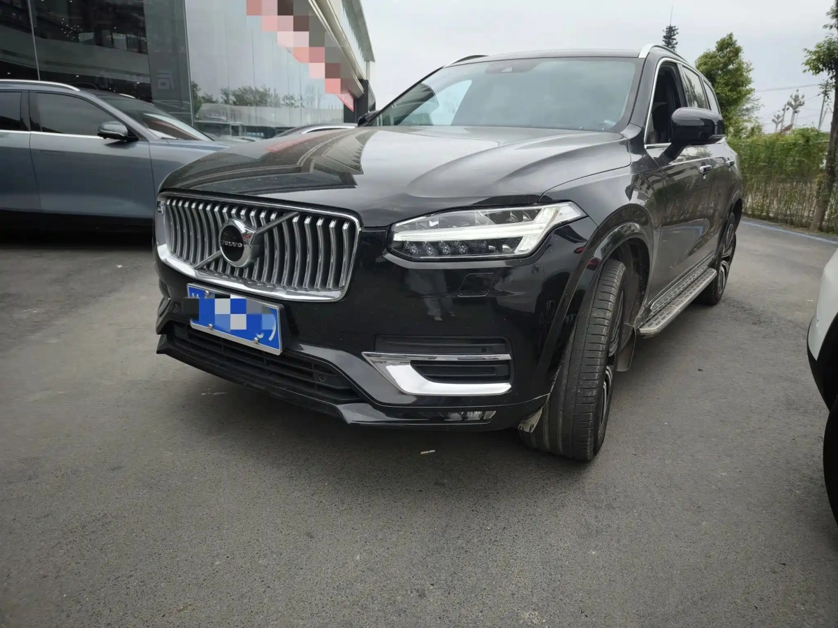 VOLVO XC90  2019