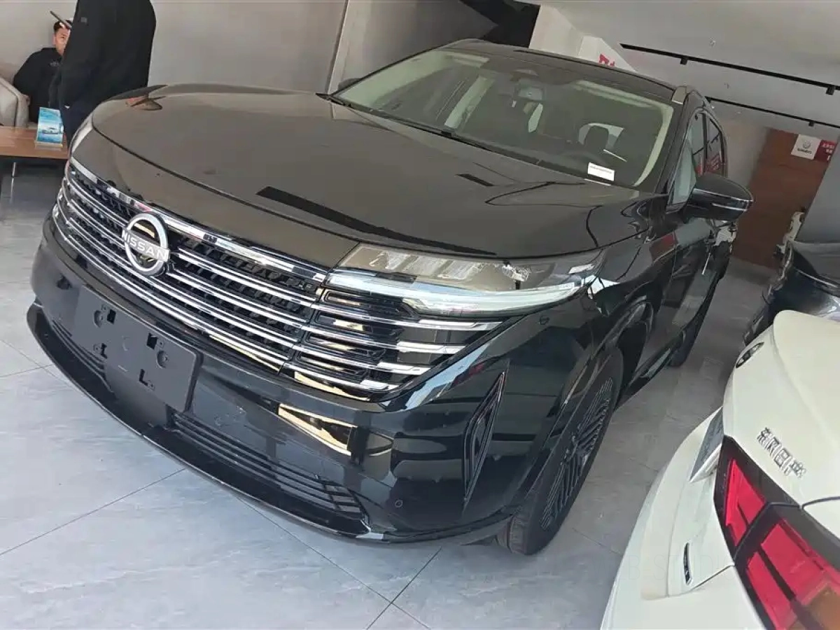 NISSAN PATHFINDER  2026