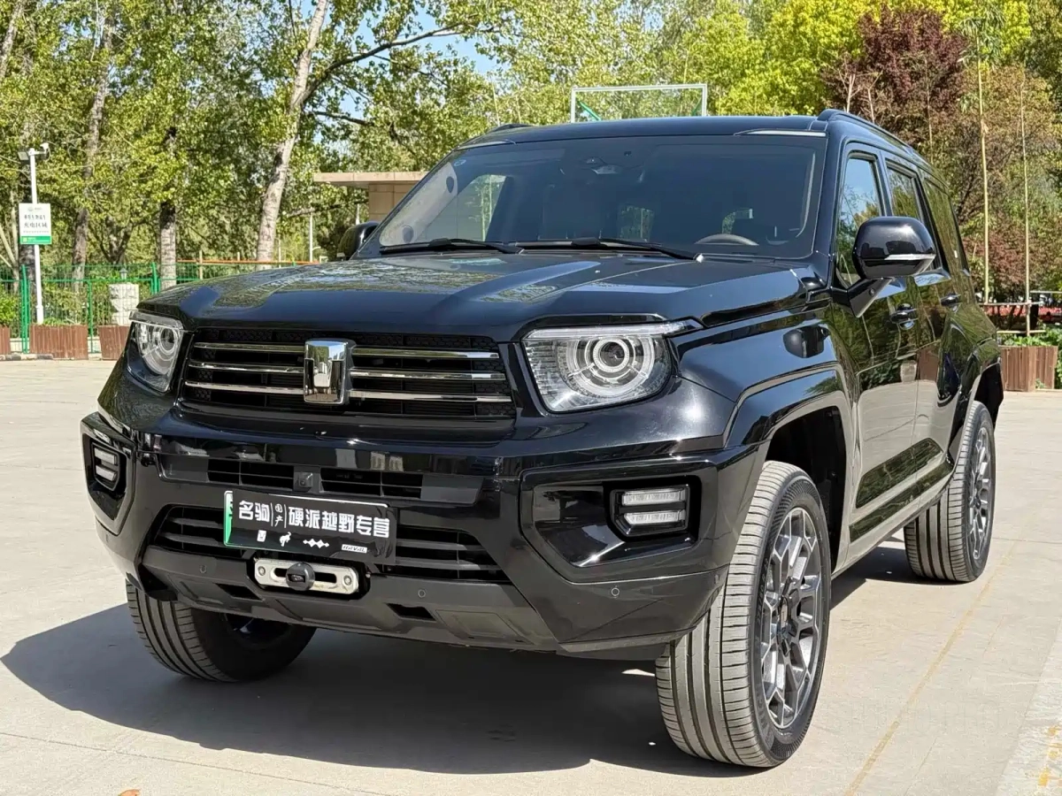 TANK 700 NEW ENERGY  2025