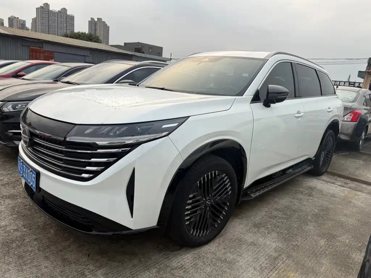 NISSAN PATHFINDER  2024