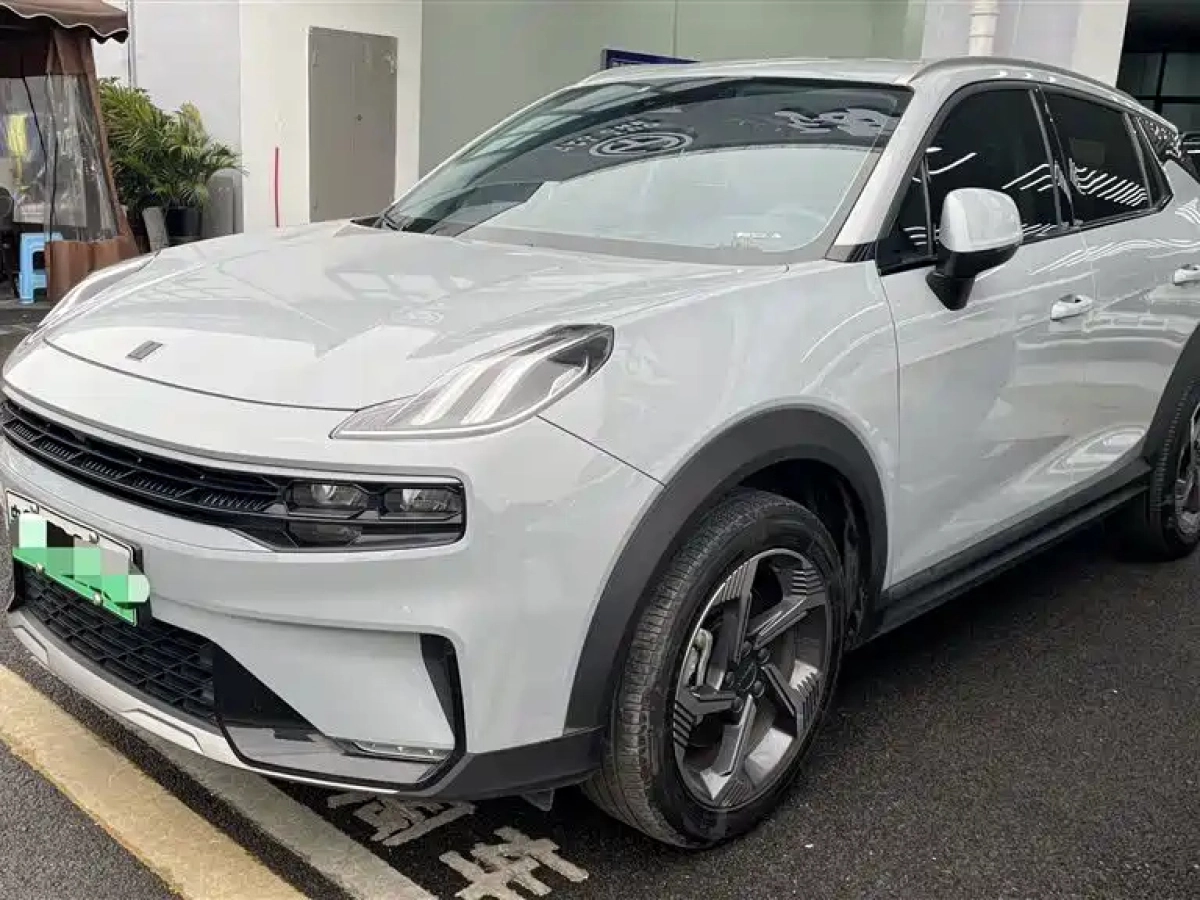 LYNK CO 06 NEW ENERGY  2022