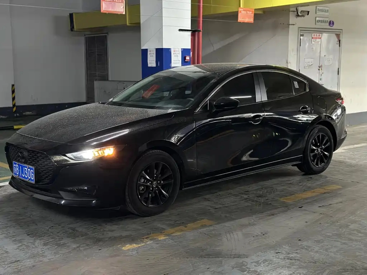 MAZDA 3 AXELA  2024