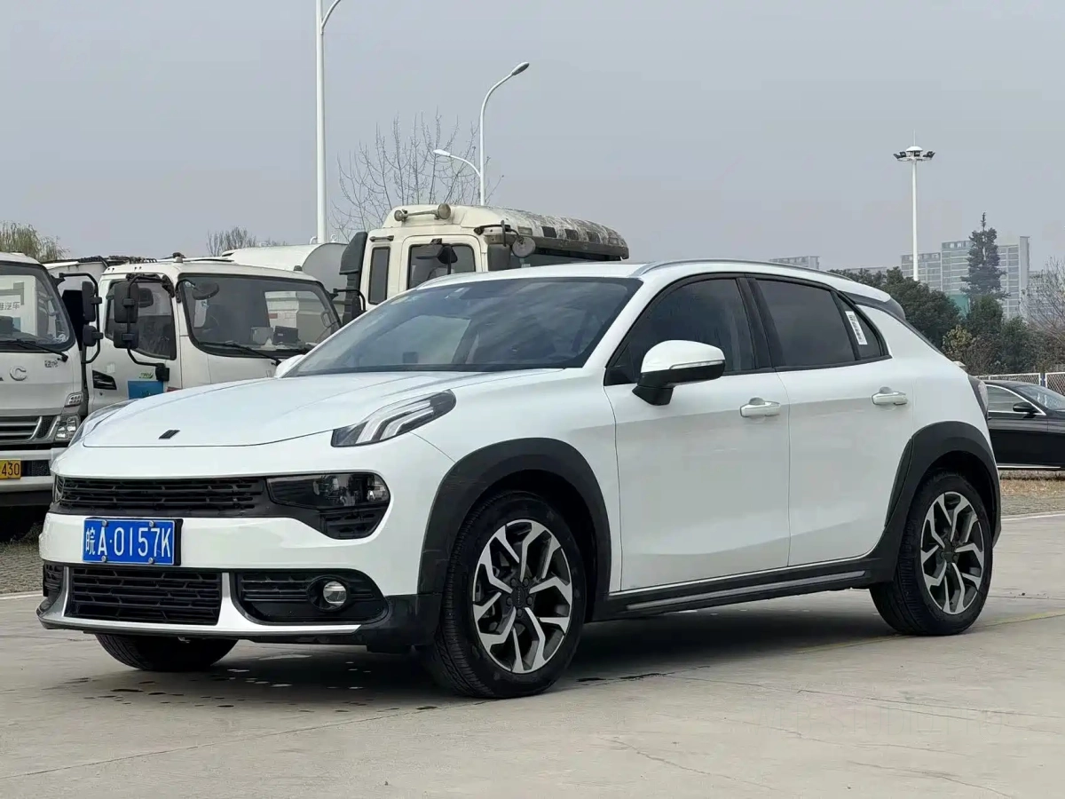 LYNK CO 02  2019