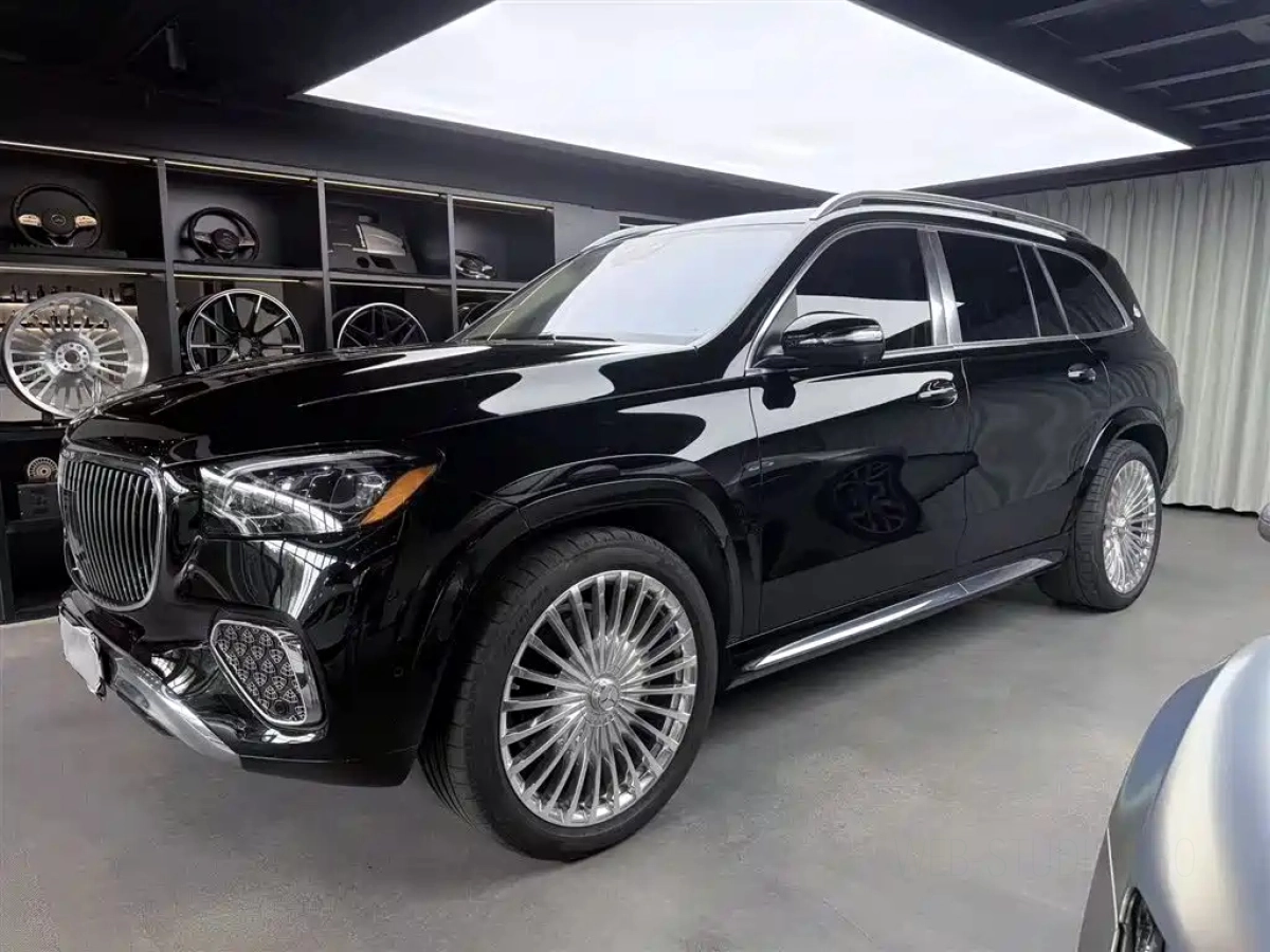 MAYBACH GLS  2025