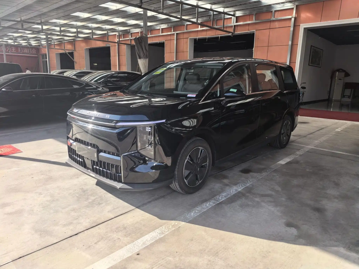 SAIC MAXUS DAJIA 7  2025