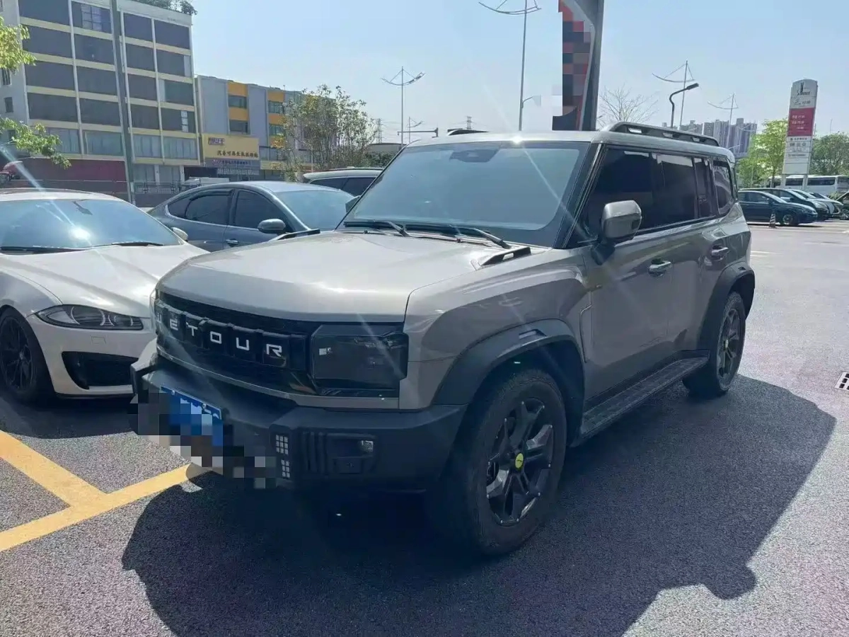 JETOUR TRAVELER  2024