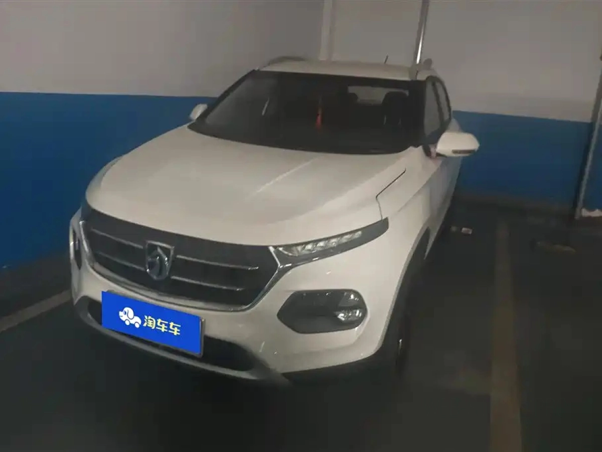 BAOJUN 510  2019