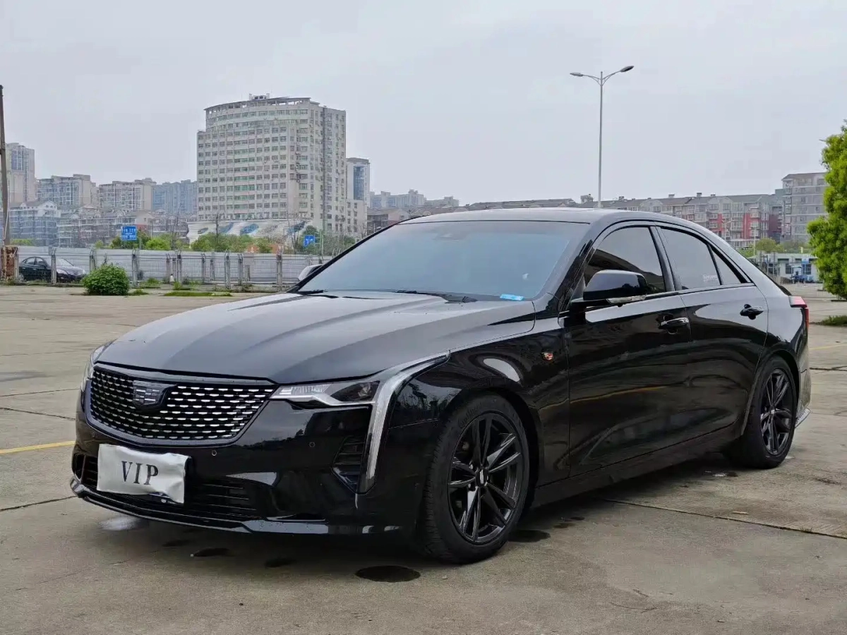 CADILLAC CT4  2022