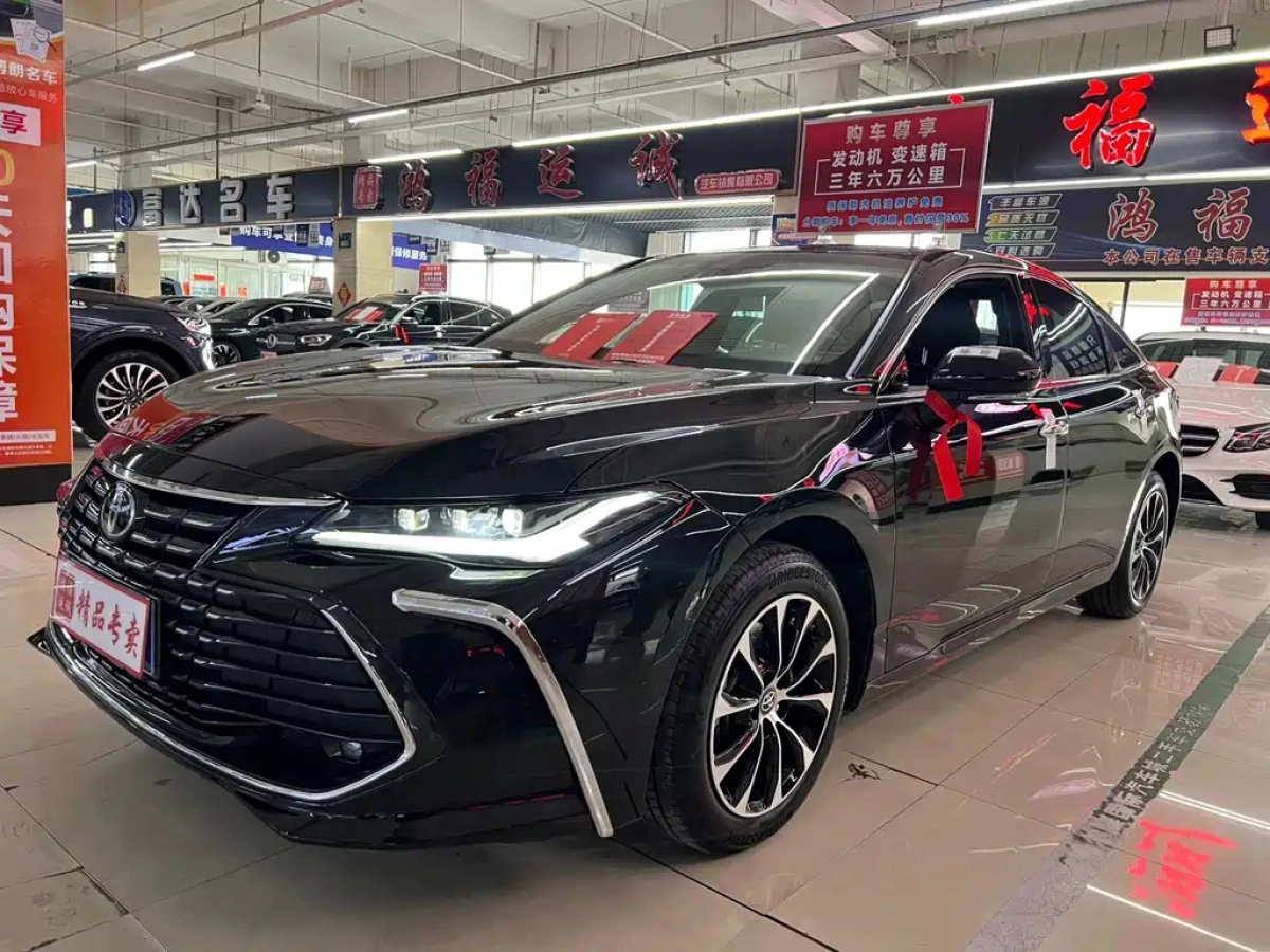 TOYOTA AVALON  2023