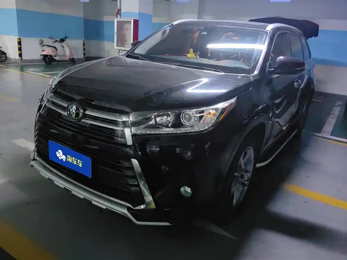TOYOTA HIGHLANDER  2020