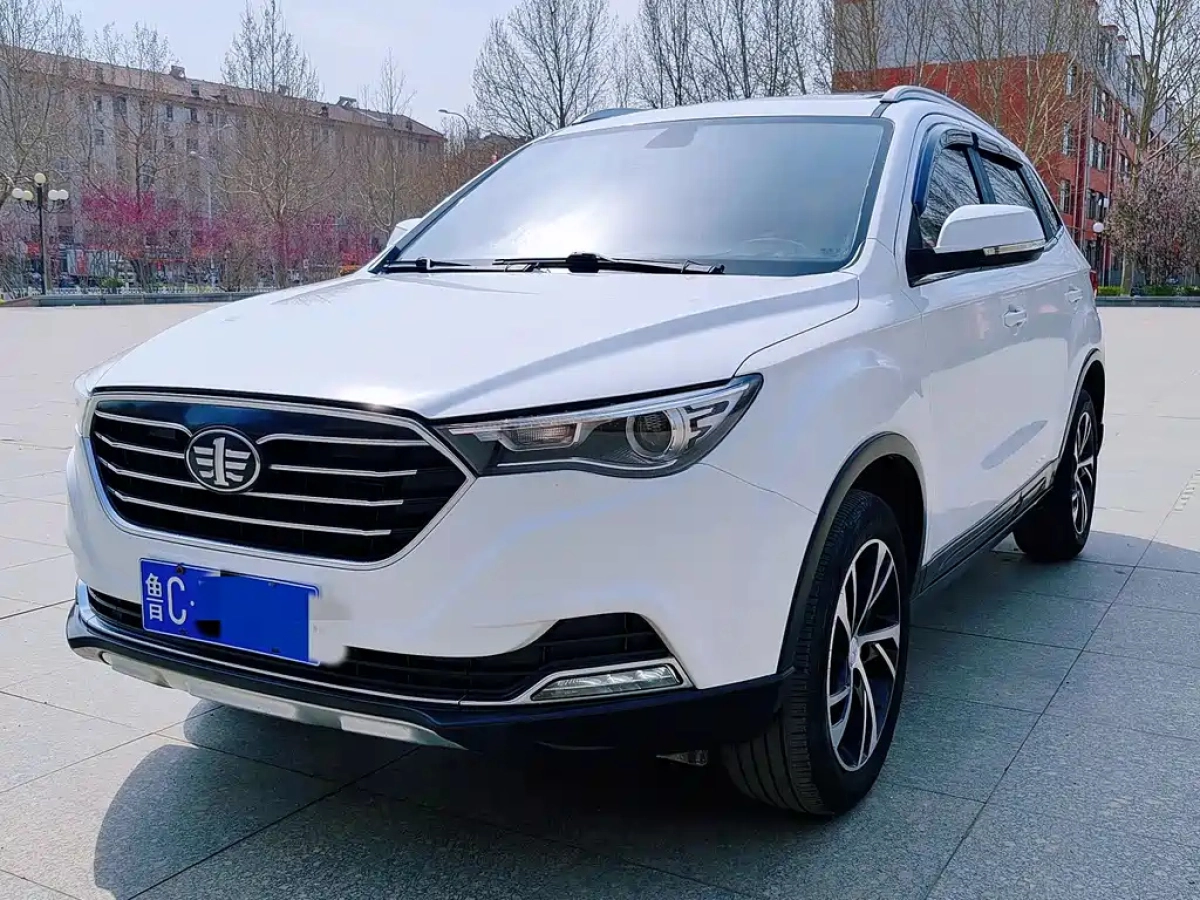 FAW BESTUNE X40  2019