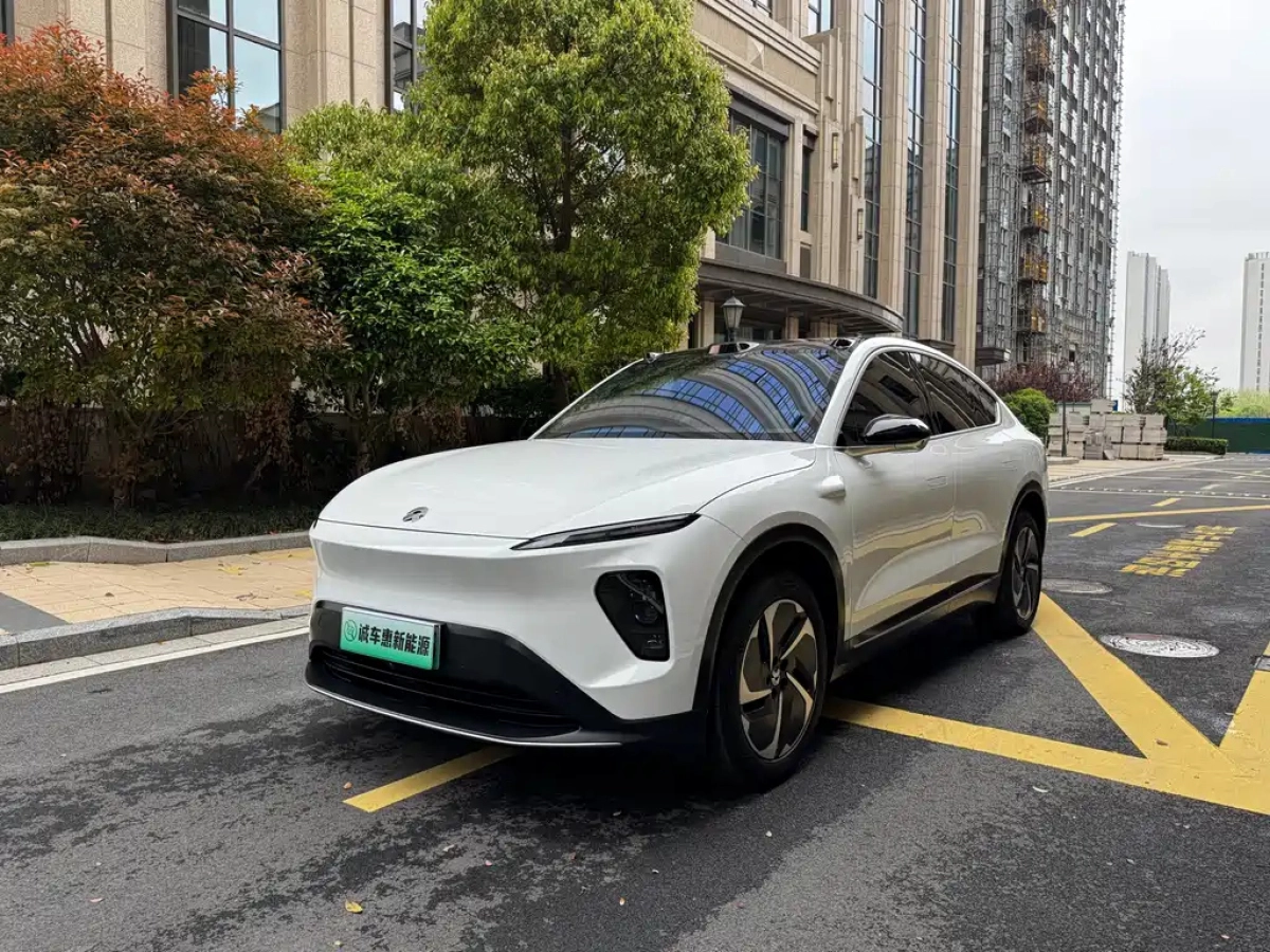 NIO EC7  2024