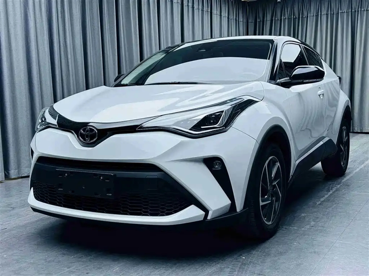 TOYOTA C-HR  2023