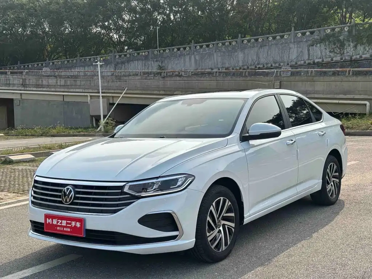 VOLKSWAGEN LAVIDA  2023