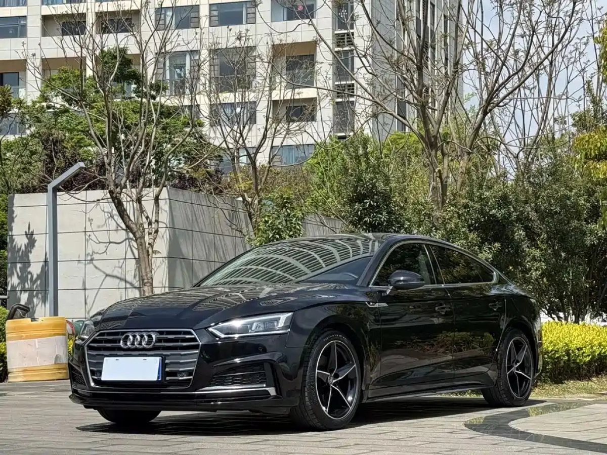 AUDI A5  2020