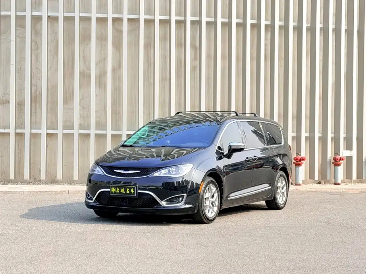 CHRYSLER PACIFICA IMPORT  2019