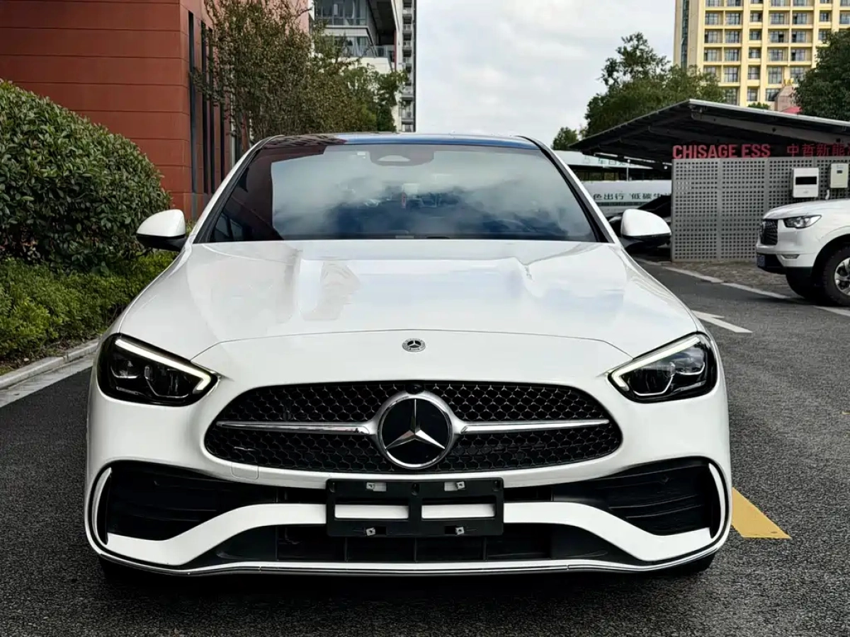 MERCEDES-BENZ C-CLASS