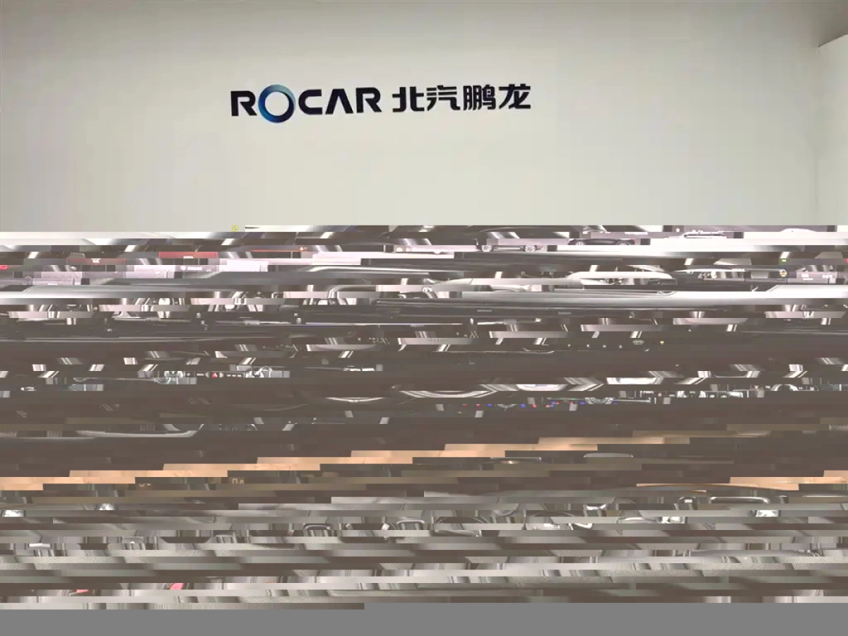 ARCFOX ALPHA S5  2025