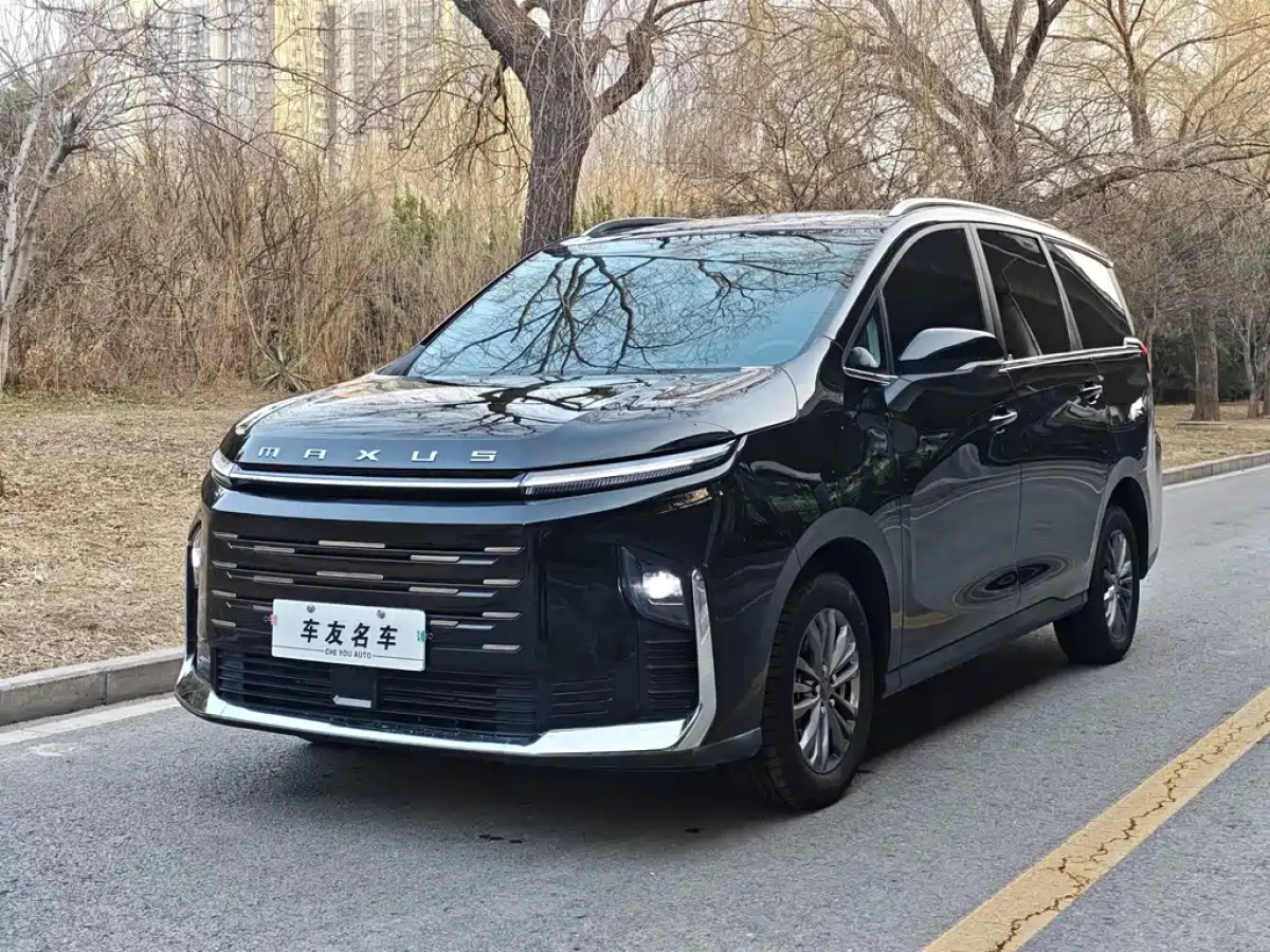 SAIC MAXUS G50 PLUG-IN HYBRID HYBRID  2025