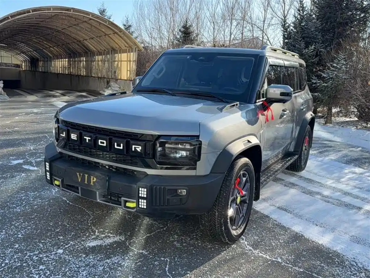 JETOUR TRAVELER  2024