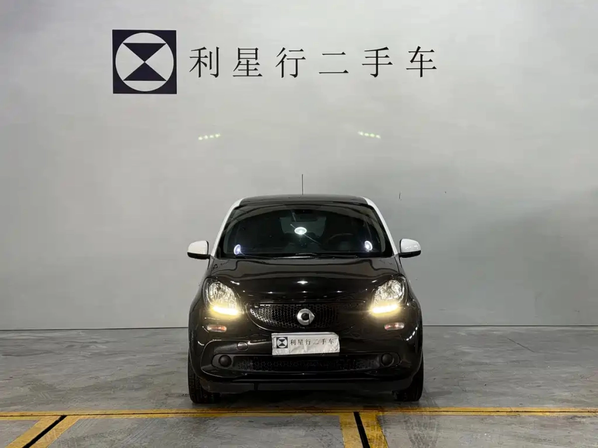 SMART FORFOUR