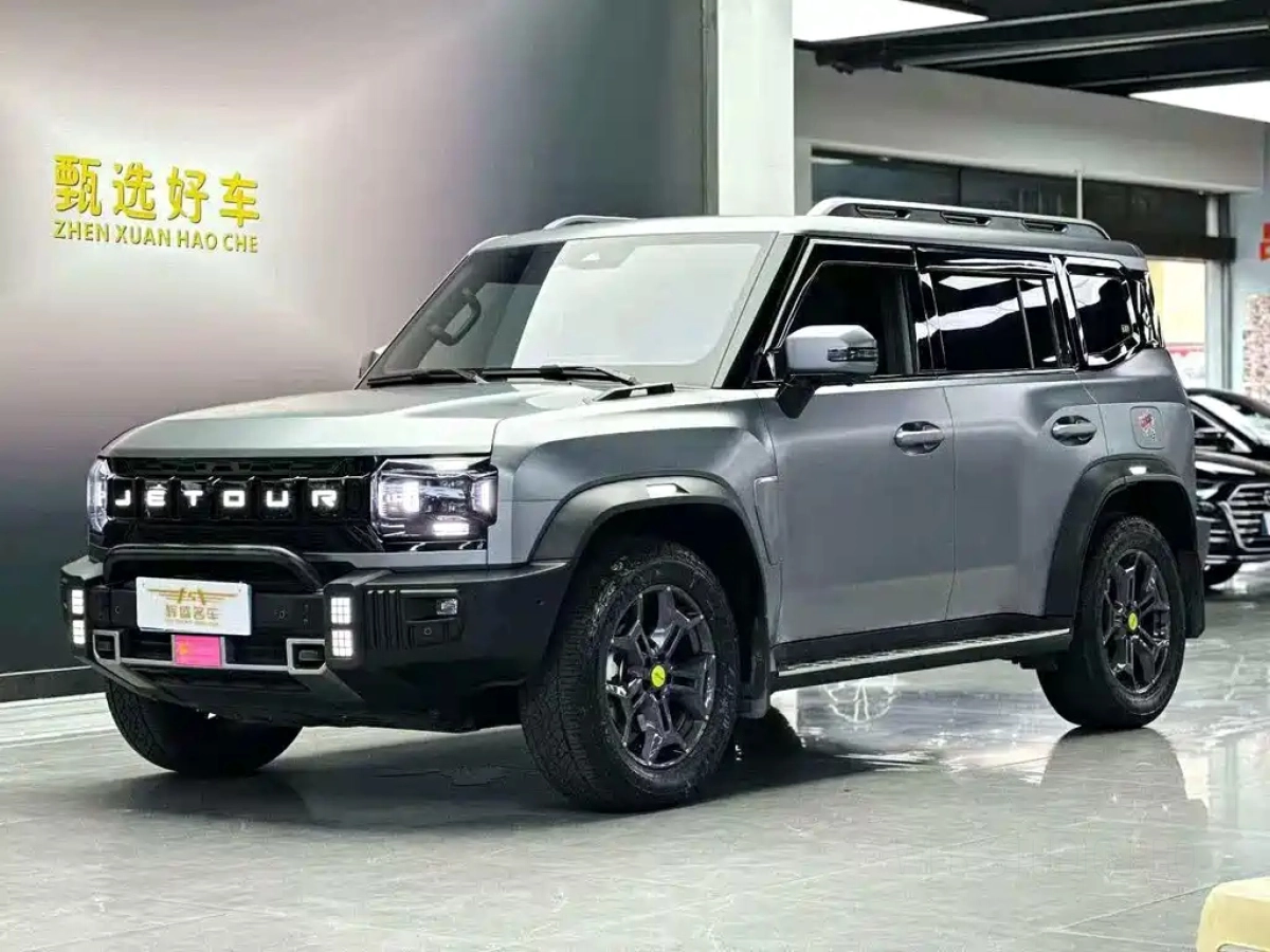 JETOUR TRAVELER  2024