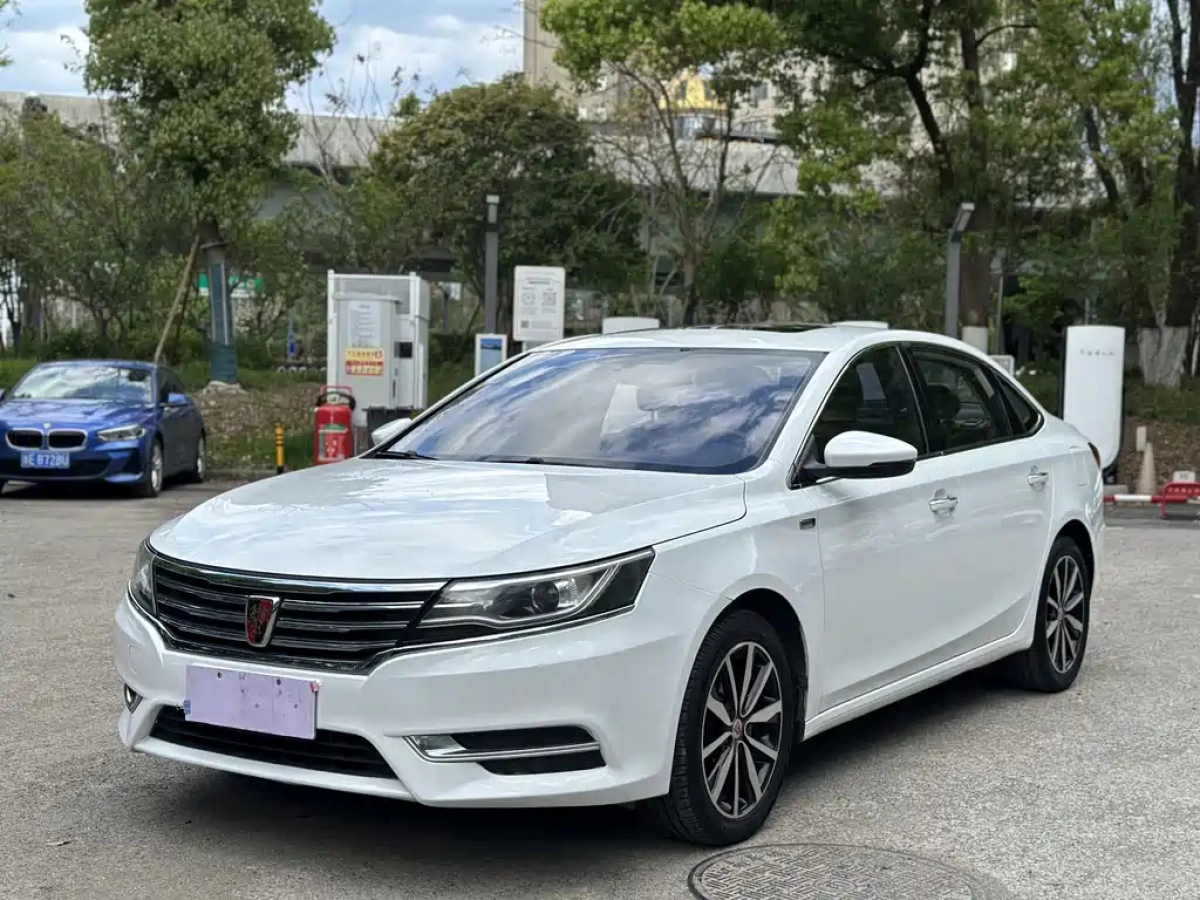 ROEWE I6  2019