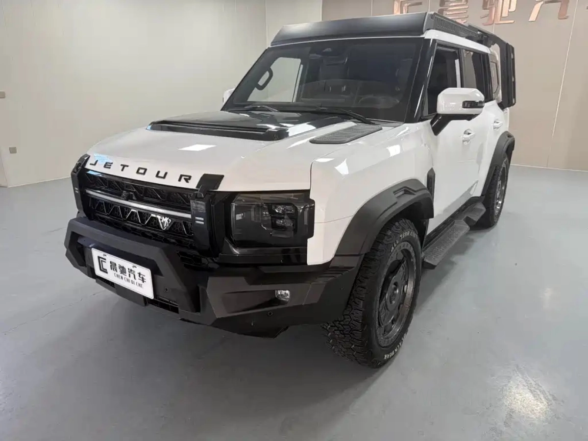 JETOUR TRAVELER  2025