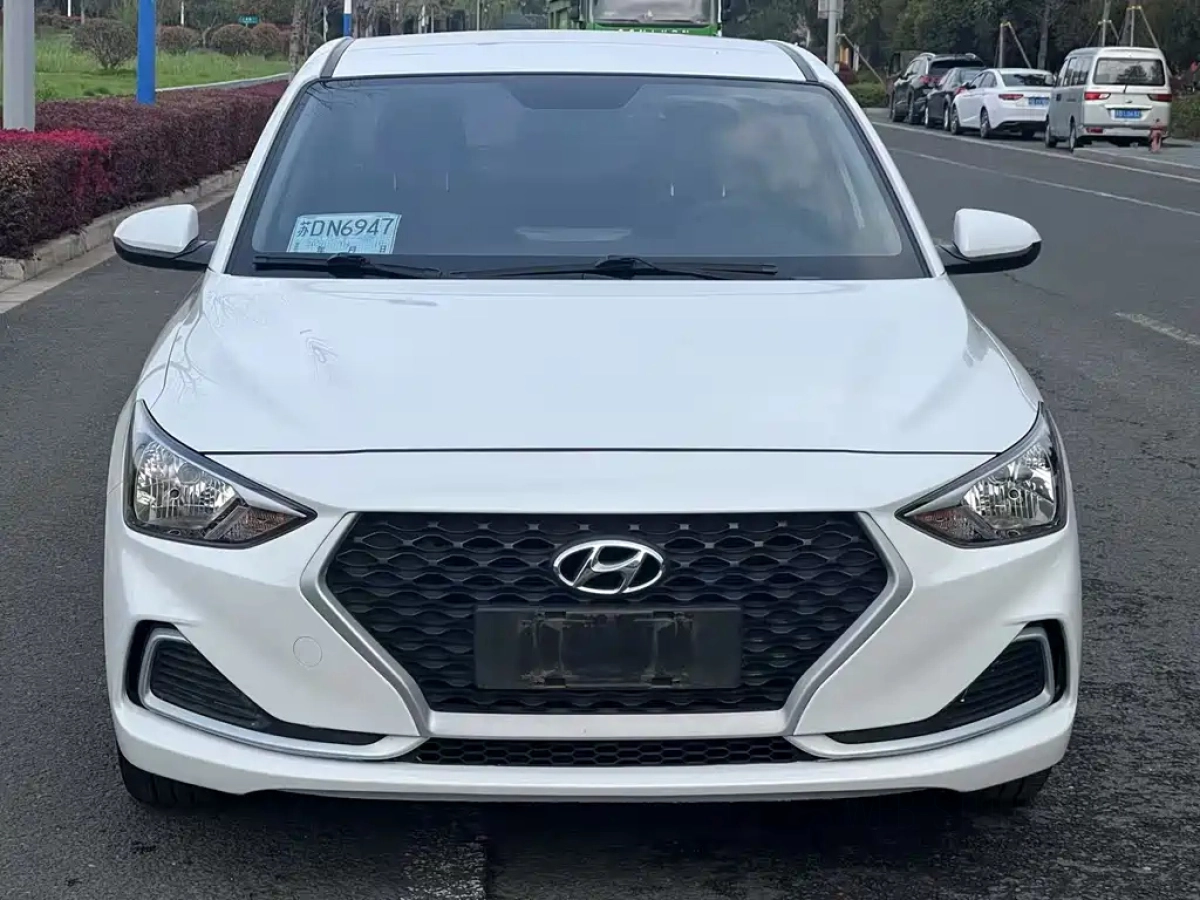 HYUNDAI ELANTRA YUEDONG