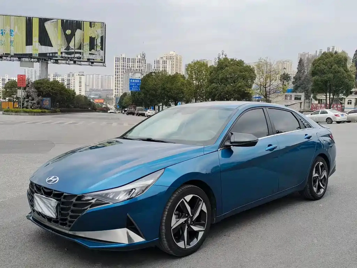 HYUNDAI ELANTRA  2021