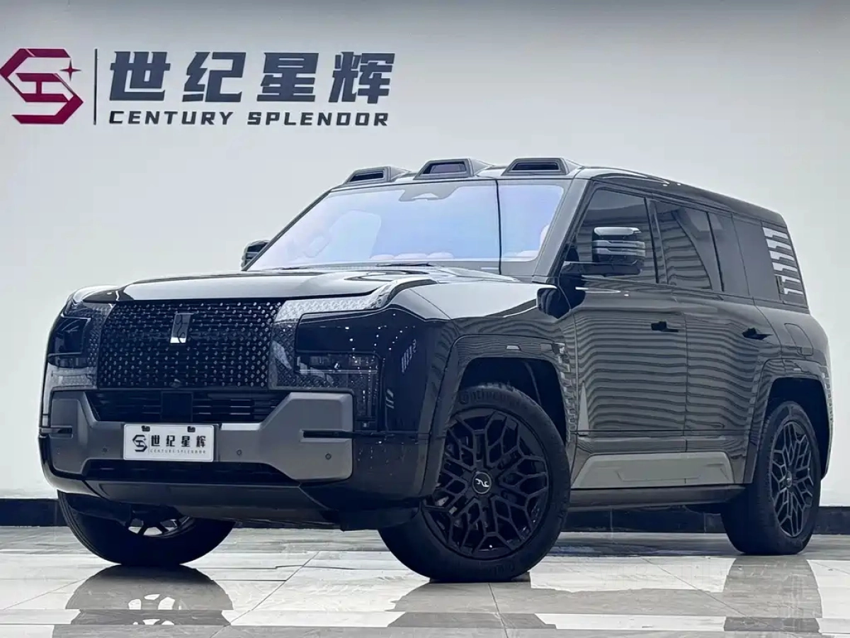 BYD YANGWANG U8  2024