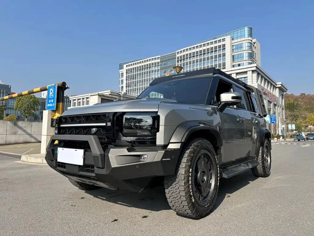 JETOUR TRAVELER  2024